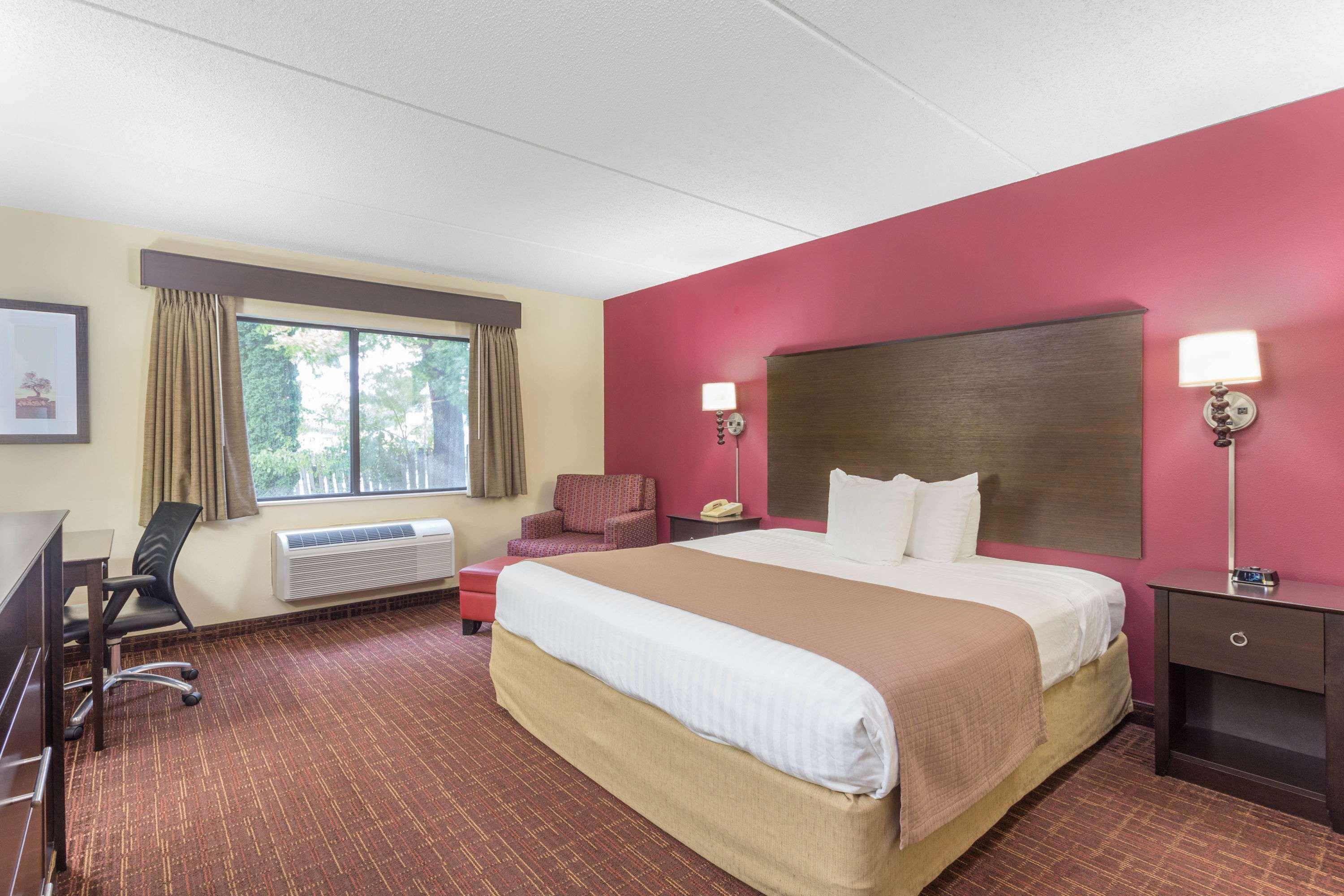 Americinn By Wyndham Madison South Kültér fotó